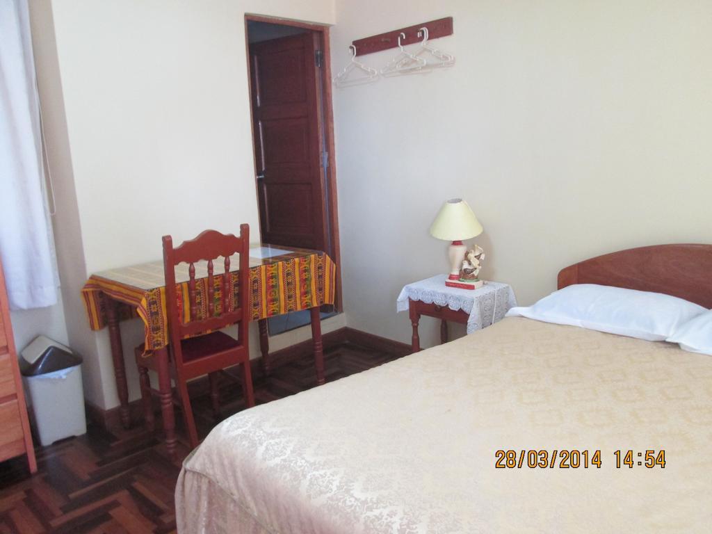 Hostal Santa Rosa Cuzco Habitación foto